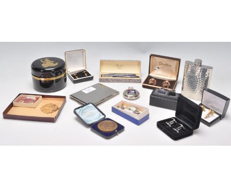 A collection of vintage gentleman's items to include a boxed blue celluloid Burnham London fountain pen pen set, a pair of ro