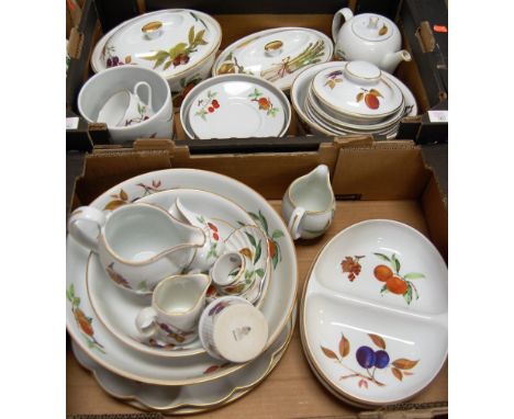 Four boxes of Royal Worcester Evesham pattern table wares