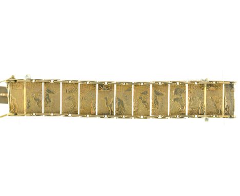 A 9CT GOLD PANEL BRACELET, BIRMINGHAM 1963, MAKERS MARK S&amp;P, 20G++LIGHT WEAR CONSISTENT WITH AGE 