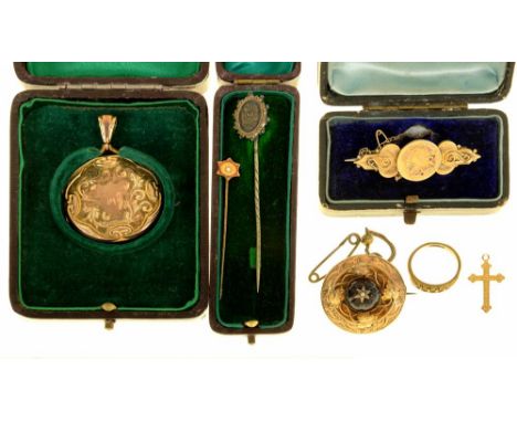 A VICTORIAN CARVED AMETHYST AND SEED PEARL BROOCH IN GOLD, UNMARKED, A VICTORIAN CHASED GOLD LOCKET, IN FITTED CASE, A VICTOR
