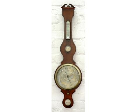 AN EARLY 19TH C MAHOGANY BAROMETER WITH SILVERED DIAL INSCRIBED G B PERRY LEICESTER 1810, 110CM X 31CM W