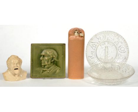 POLITICAL CERAMICS. A GLAZED BUFF EARTHENWARE MOISTENER AS A CARICATURE OF DAVID LLOYD GEORGE, 11CM H, A CRAVEN DUNNILL &amp;