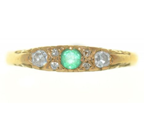 AN EMERALD AND SINGLE CUT DIAMOND RING , IN 18CT GOLD, LONDON 1989, SIZE O, 3G++LIGHT WEAR CONSISTENT WITH AGE 