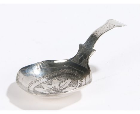 George III silver caddy spoon, Birmingham 1816, maker John Lawrence &amp; Co, the octagonal bowl and handle with stylised fol