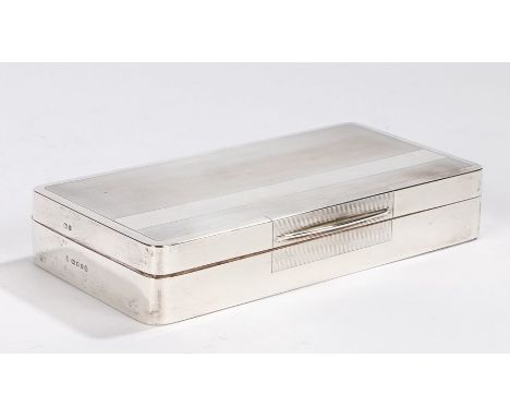 George V silver cigarette box, London 1935, maker Edward Barnard &amp; Sons Ltd, with engine turned lid and wooden lining wit