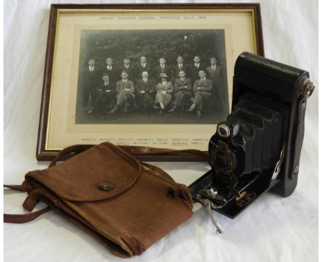 BROWNIE NO 2 FOLDING CAMERA & 1931 EXETER SCHOOL PHOTO  