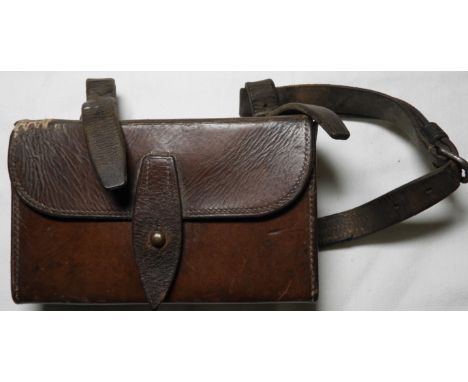 ARMY & NAVY LEATHER CLAD HUNTING SANDWICH BOX  