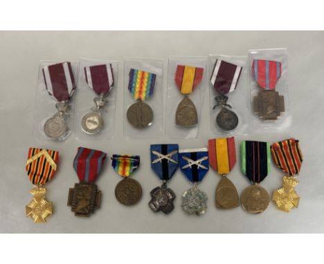 Belgium:&nbsp; assorted medals: WWI Victory medal (2), 1914-18 Croix du Feu (2), 1914-18 Commemorative medal (2), Medaille du