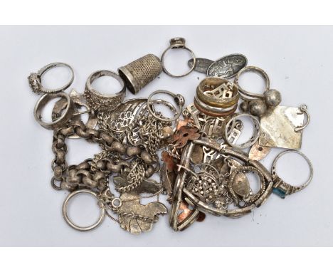 A BAG OF ASSORTED SILVER AND WHITE METAL JEWELLERY, to include a silver thimble hallmarked Chester, twelve white metal rings 