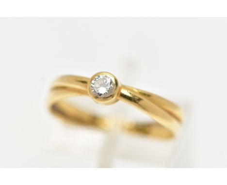 A 18CT GOLD DIAMOND RING, single stone diamond, bezel set in yellow gold, approximate total diamond weight 0.20ct, leading on