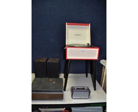 A SERIES OF VINTAGE AND MODERN AUDIO EQUIPMENT comprising of a Goodmans Retro record player (no PSU), a Bush DAB radio (no PS