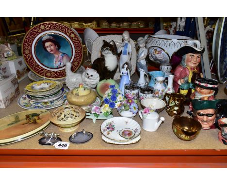 A COLLECTION OF CERAMICS, comprising a Royal Worcester Ivory Blush pot-pourri dish (cracked and chipped), an early 20th centu