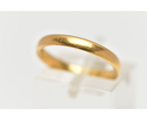 A 1930S 22CT GOLD WEDDING BAND, designed as a plain polished band, hallmarked Birmingham 1933, sponsor's mark HS, ring size M