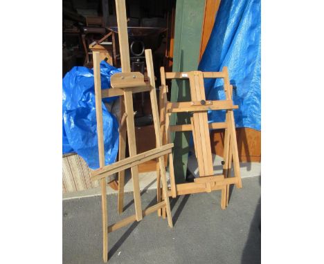 Winsor &amp; Newton beach artists easel, 2 other artists easels (3) 