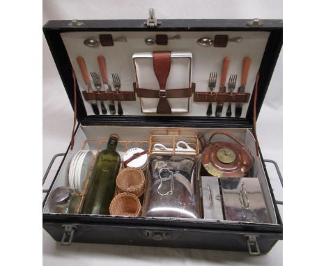 1920's G.W.S. &amp; S. vintage trunk mounted four person picnic set, leather cloth bound trunk with nickel plated fittings, f