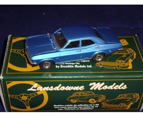 A Lansdowne LDM 32 - 1972 Vauxhall Ventora MKII (no wing mirrors) in blue - G-VG in VG box