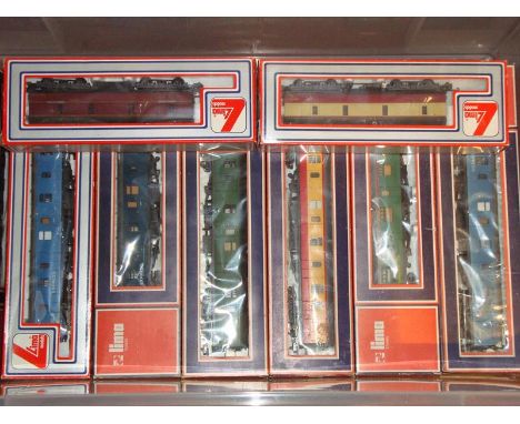 A group of coaches by coaching stock by Lima in various liveries as lotted. G in F-G boxes. (8)
