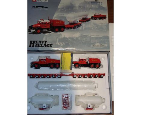 A Corgi Heavy Haulage 31013 Scammell Contractor x 2 Nicholas Trailers and Slug Catcher Load "A.L.E" VG-E in G box.