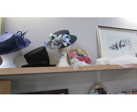 2 vintage ladies hats, 2 others, a quantity of hair accessories including facinators and a bridal pill box hat with veil, (he