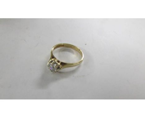 A diamond single stone ring dated Sheffield 1994, hall marked 9ct. Size K. ****Condition report**** Diamond looks to be brigh