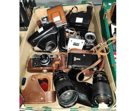 A selection of vintage camera equipment including lenses, cameras etc&nbsp; 