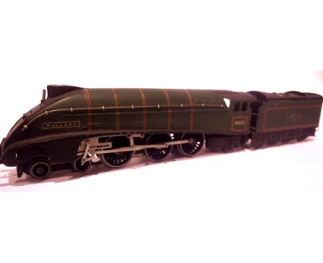 Hornby Dublo three rail Mallard br Green, unboxed. P&P Group 1 (£14+VAT for the first lot and £1+VAT for subsequent lots)Cond