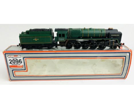 Hornby OO 9F 'Evening Star' 92220 BR Green - In Incorrect Lima Box P&amp;P Group 1 (£14+VAT for the first lot and £1+VAT for 