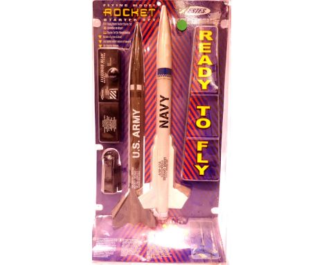 Estes Ready to Fly model rocket starter set, flies upto 300m (1000ft) P&amp;P Group 2 (£18+VAT for the first lot and £3+VAT f