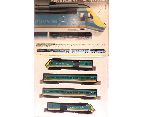 Hornby R2046 Midland Mainline 125 H.S.T power car, dummy trailer car and two coaches. P&amp;P Group 2 (£18+VAT for the first 