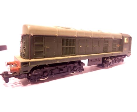 Hornby Dublo two rail Bo-Bo diesel, D8017 unboxed. P&P Group 1 (£14+VAT for the first lot and £1+VAT for subsequent lots)Cond