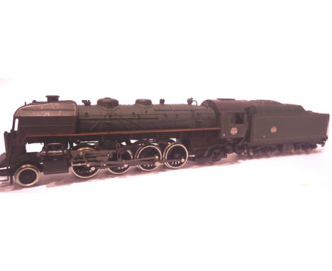 Jouef 2.8.2 and Bogie tender SNCF 141-R-416 Reims, green. P&amp;P Group 1 (£14+VAT for the first lot and £1+VAT for subsequen