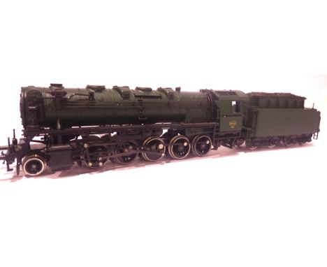 Jouef 2.10.0 and Bogie tender Mut 25021 green. P&amp;P Group 1 (£14+VAT for the first lot and £1+VAT for subsequent lots) 