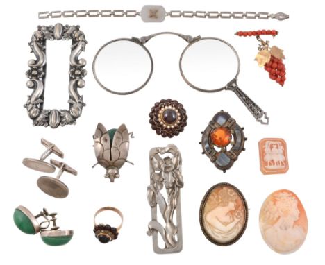 A small selection of jewellery, to include   A small selection of jewellery,   to include: a garnet and half pearl cluster br