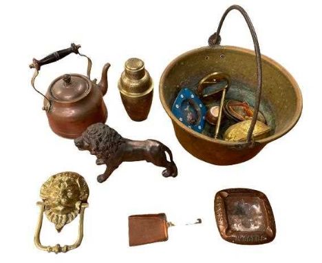 COPPER &amp; BRASSWARE - brass lion's head door knocker, a copper lion ornament, a swing handled brass jam pan and a quantity