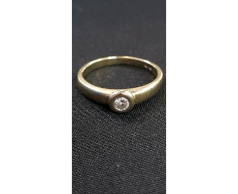 14CT GOLD DIAMOND SOLITAIRE RING APPROX 4 GRAMS