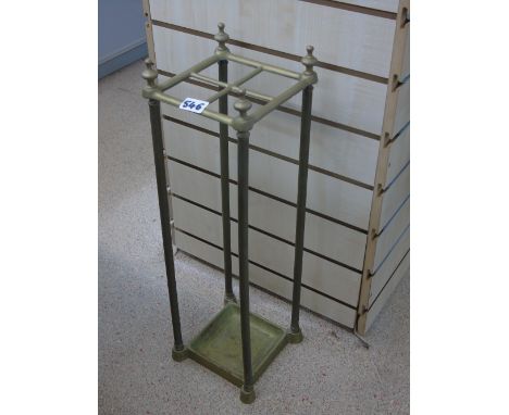 METAL 4 SECTIONED STICK STAND