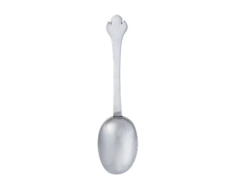 A Charles II West Country Silver Trefid Spoon,  Probably by Richard Hamlin, Taunton, Dated 1683 the back of the trefid termin