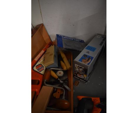 A mixed lot to include a pressure washer, hedge trimmer, mixed hand tools and other items