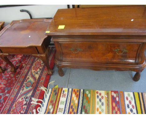 An American yew lamp table in a matt finish, together with an American side cabinet in mahogany in the French style with sing