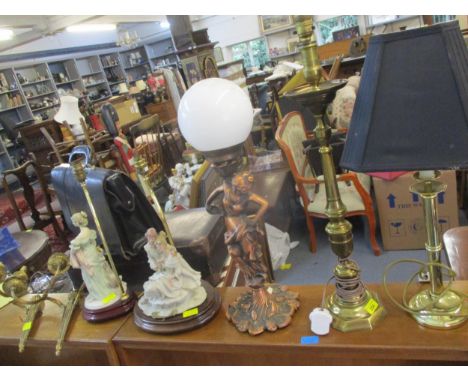 Mixed lighting to include two brass table lights, two Naples figural lamps, and a pair of gilt Edwardian style side lights Lo