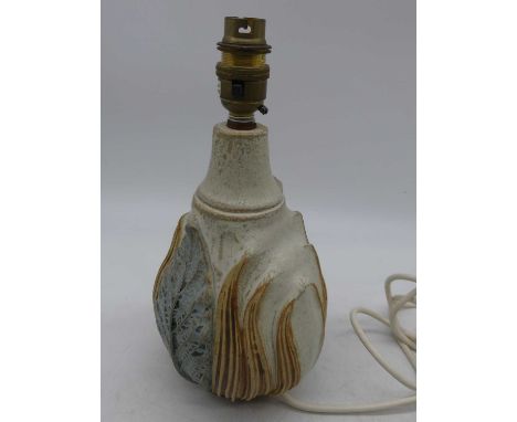 A Bernard Rooke pottery table lamp, decorated with foliage, h.28cm 