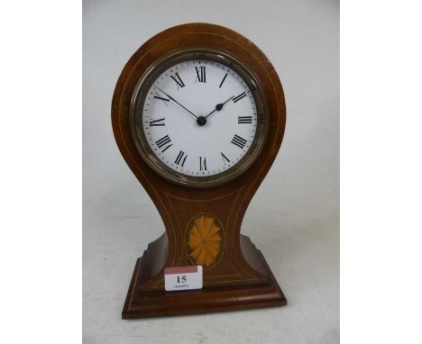 An Edwardian mahogany and boxwood strung balloon mantel clock, the enamelled dial showing Roman numerals, h.22cmThe escapemen