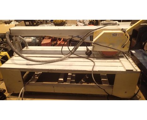 QEP bridge saw 283200 24 inch blade, bridge and title saw. Not available for in-house P&P, contact Paul O'Hea at Mailboxes on