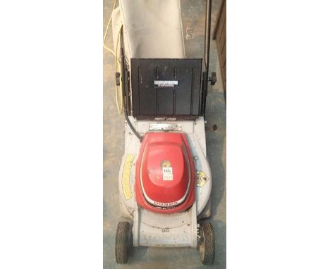 Honda HR-EL172 electric garden lawn mower. Not available for in-house P&P, contact Paul O'Hea at Mailboxes on 01925 659133Con