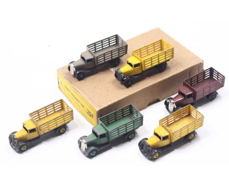 Dinky Toys Trade Box of 25F Market Gardeners Van, 3 in yellow body and matching hubs, 1 in green with matching hubs, 1 in bro