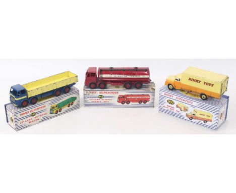 Dinky Toys group of 3 Haulage models to include; No.943 Leyland Octopus Tanker Esso, No.934 Leyland Octopus Wagon and a No.93
