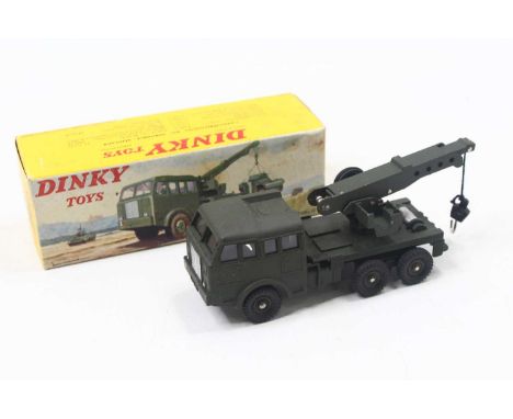French Dinky Toys No. 826 Berliet Military Recovery Truck, drab green, with concave hubs, silver trim, sold in the original p