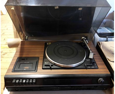 A vintage Hitachi stereo music centre SDT-2480R - sold with a pair of Sanyo hi-fi speakers