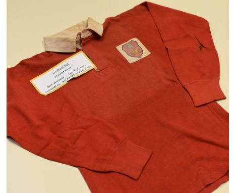 A LLANELLI RUGBY UNION JERSEY NO.10 PRESENTED & BELIEVED TO BE WORN BY PHIL BENNETT, stitched badge and No.10 to panel on rev