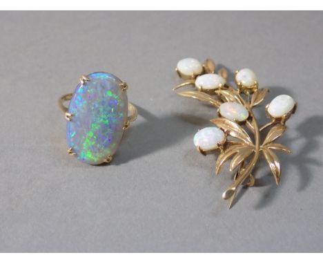 9ct Gold & Cabouchon Opal Brooch & Opal & Gold Ring (Mark Rubbed)